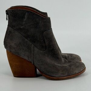 Kork-Ease‎ Lapra Western Bootie Gray Suede 7.5